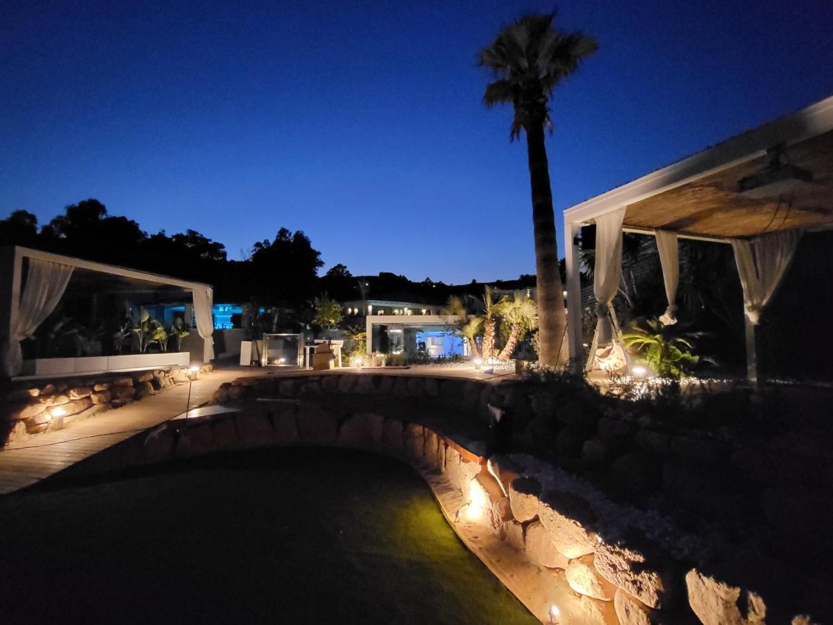 Oasi Blu Sardinia 호텔 산타마르게리타디풀라 외부 사진