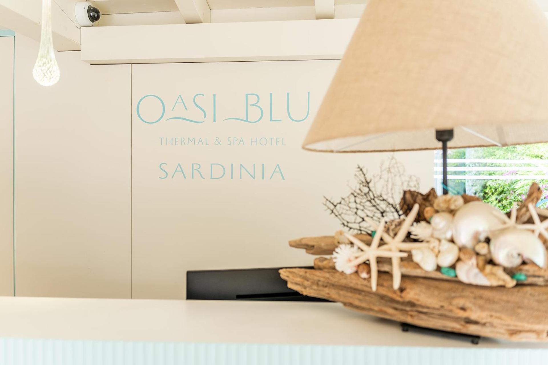 Oasi Blu Sardinia 호텔 산타마르게리타디풀라 외부 사진